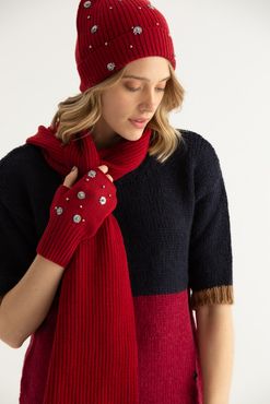 Sweater Kırmızı Atkı Şapka Eldiven 3'Lü Takım